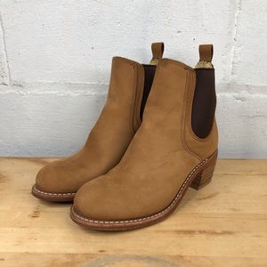 Red Wing Shoes Womens Chelsea 6.5B Harriet 2nds